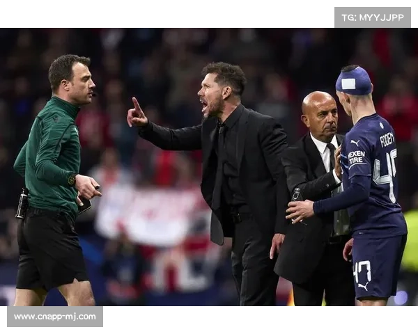 杰曼不满判罚吃违体，总决赛火药味浓